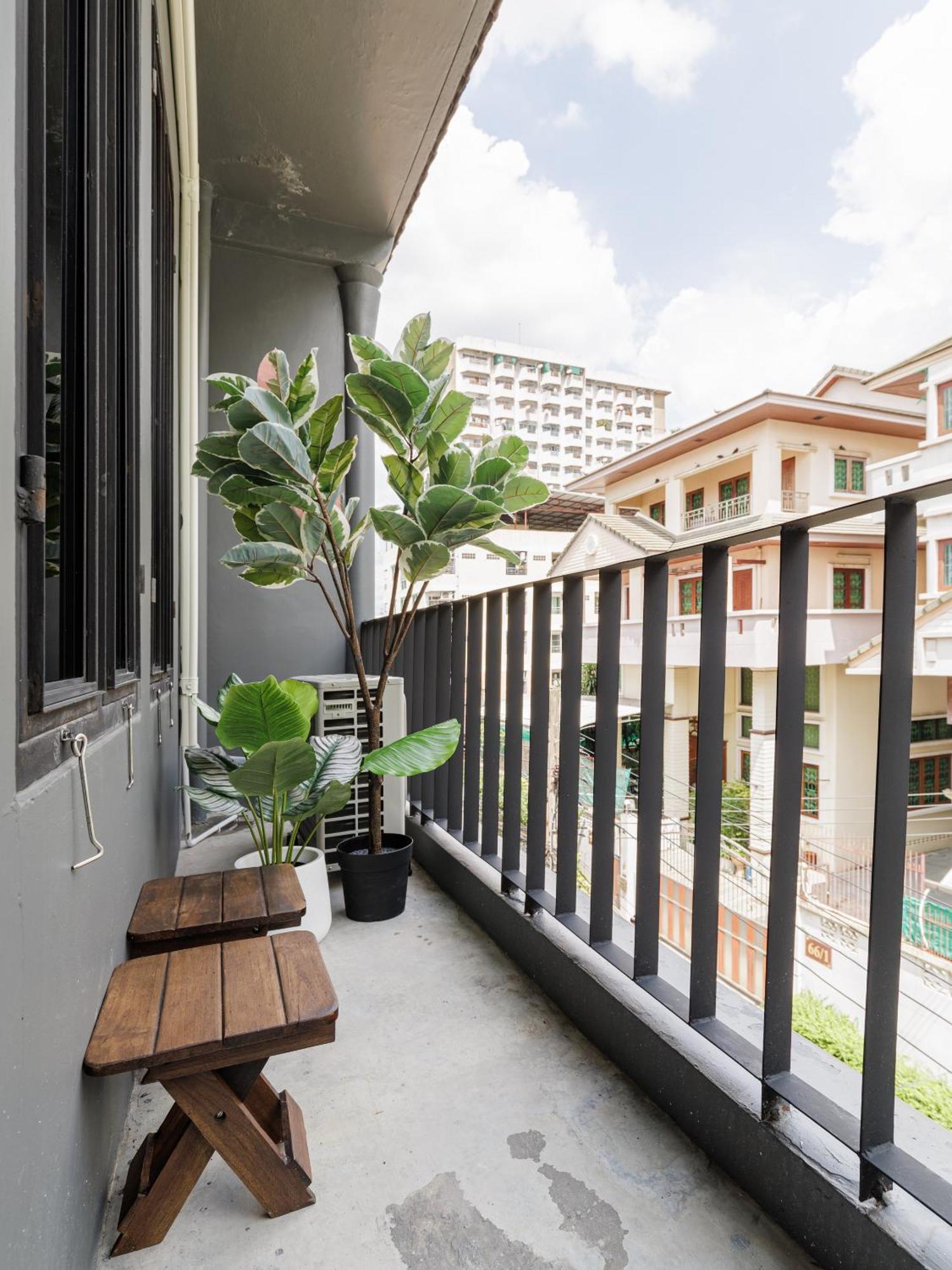 Hotel Wabisabi Bangkok 3 Min To Train Station Extérieur photo